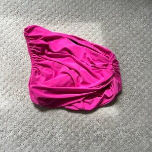 Norma Kamala Diana crop top